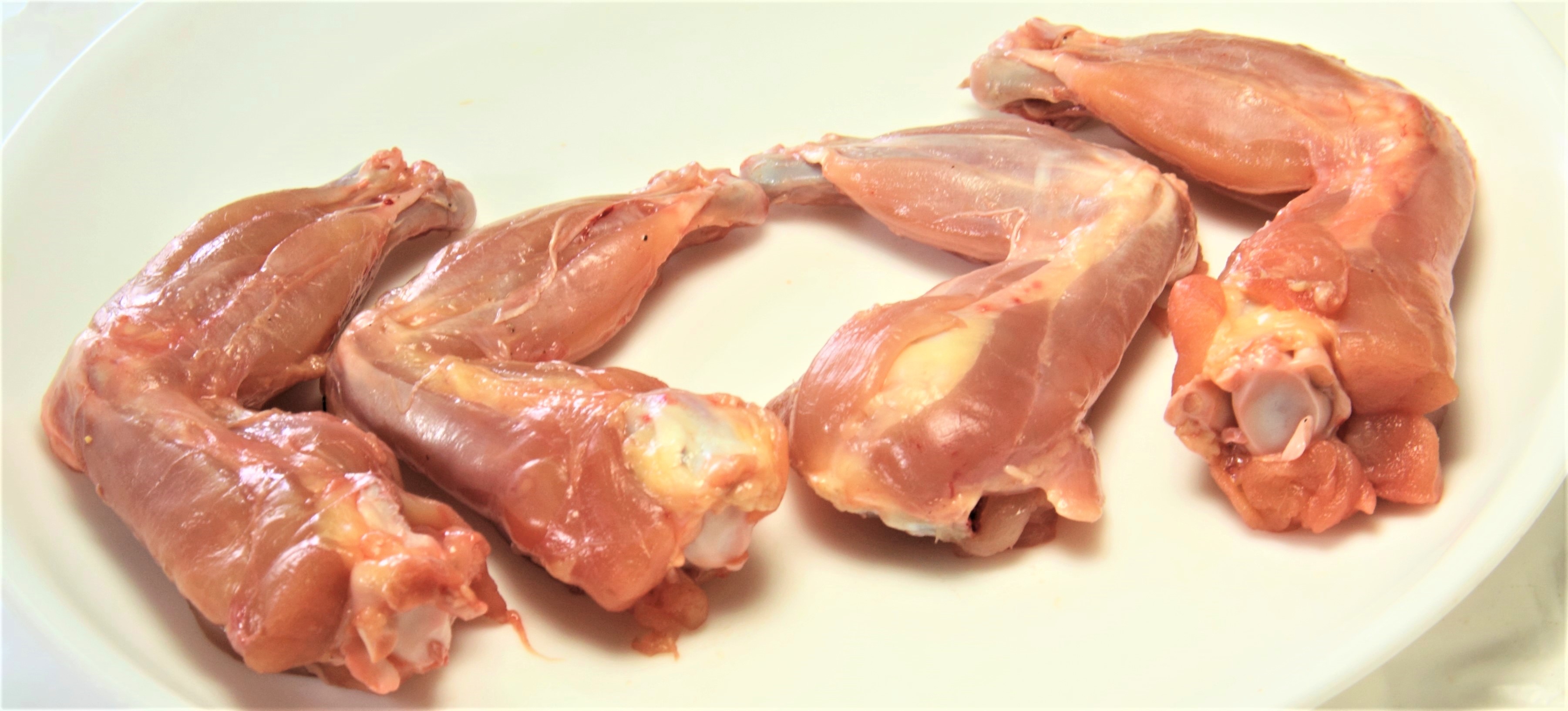 CHICKEN WINGS -RAW