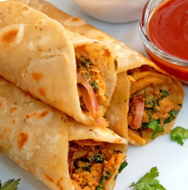 CHICKEN KATHI ROLL